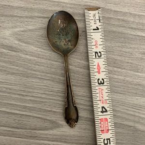 Remembrance Pattern by 1847 Rogers Bros Silver-Plate 4” Spoon
